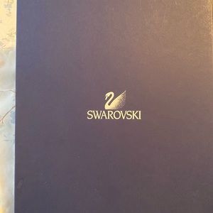 Crystal beaded statement necklace